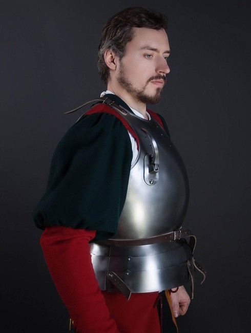 Jousting knight armor, 16th century 