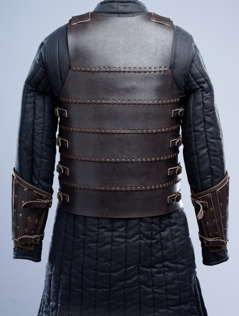 Leather armor costume in style of Bëor the Old Body