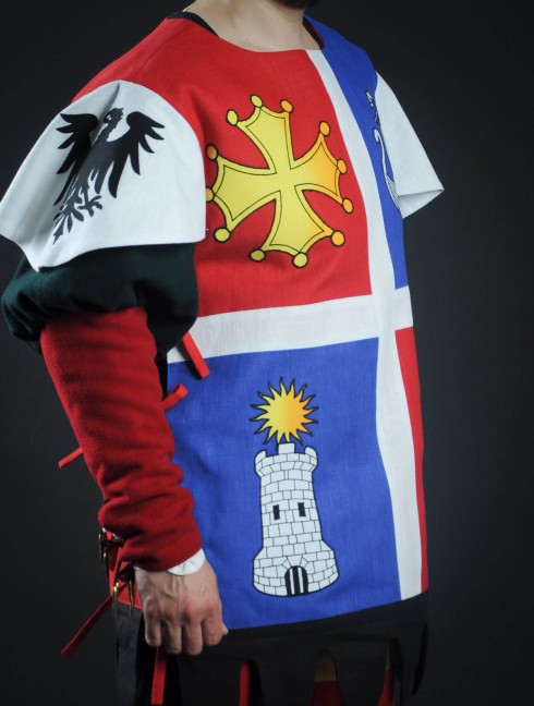 Quarter colored tabard with boat, tower and lions Vestiario medievale