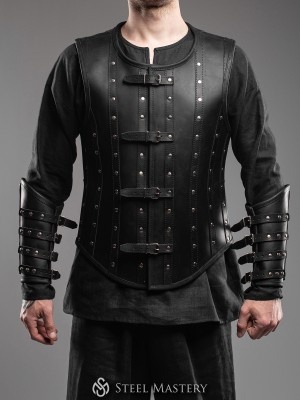 Leather vest in Renaissance style Fantasyrüstungen