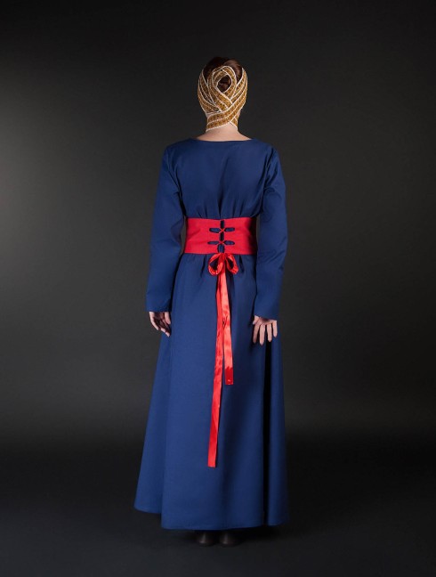 Medieval style dress with wide belt Women's dresses
