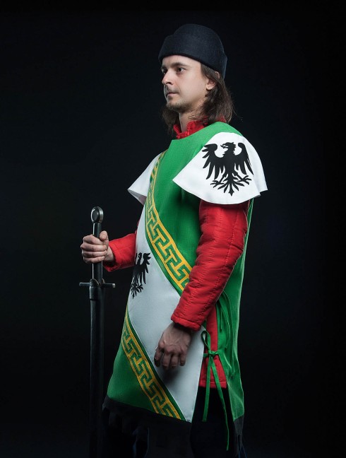 Coat of arms with eagle Vestiario medievale