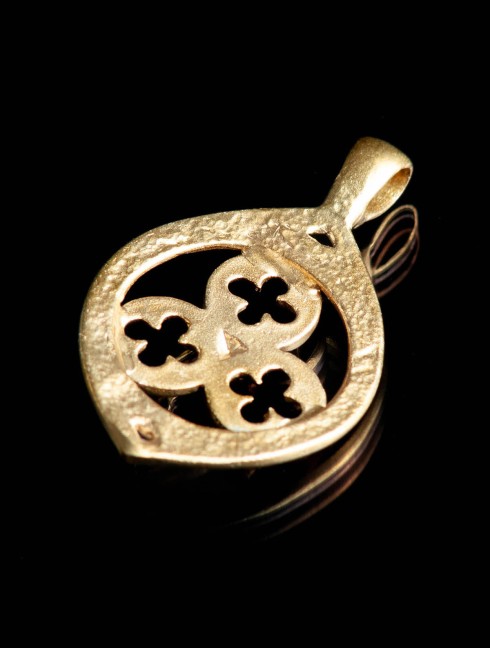 Medieval bronze girdle pendant in Gothic style, XIV-XV centuries Spille e cerniere