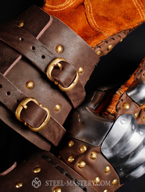Visby brigandine gauntlets Guanteletes y manoplas de brigandina