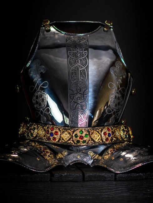 Cuirass, part of full plate armor (garniture) of George Clifford, end of the XVI century Plattenrüstungen