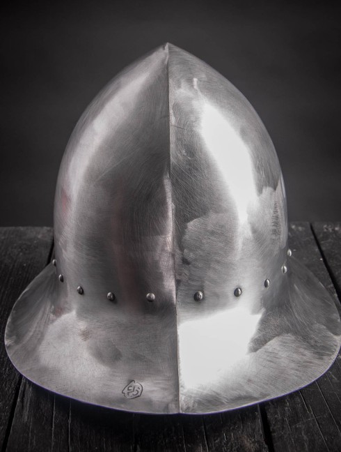 Early cabasset (chapel) Plate armor