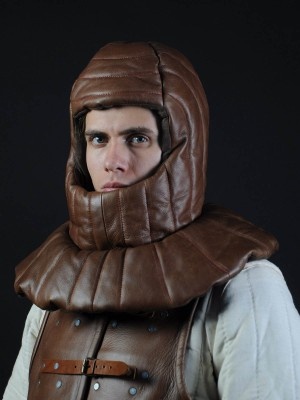 Leather padded medieval coif Transatlantici imbottiti e cappelli