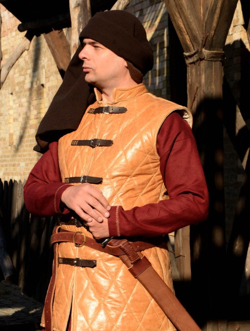 Leather sleeveless gambeson Gambison