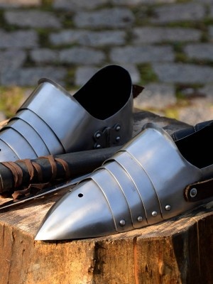 Plate sabatons for modern sword fencing Armure de plaques