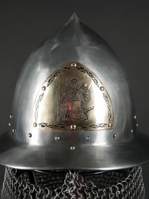 Helmet Lui 