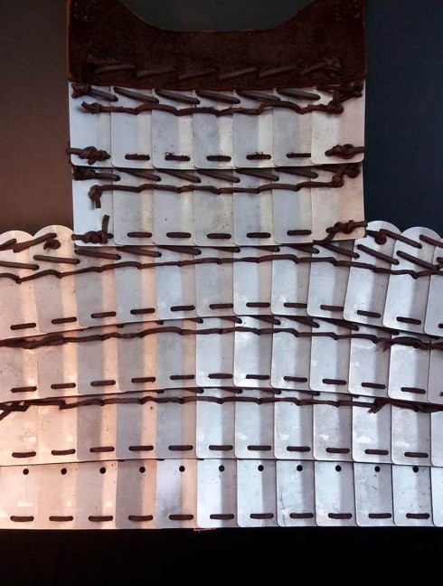 STEEL LAMELLAR ARMOR BREASTPLATE Protección corporal laminar