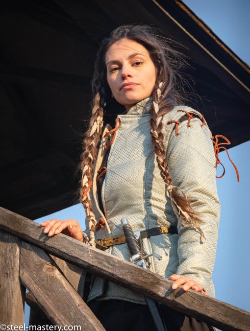 FEMALE ROYAL SLEEVELESS GAMBESON Gambesón.