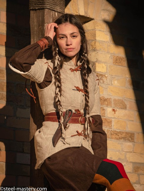 FEMALE SLEEVELESS GAMBESON Gambeson