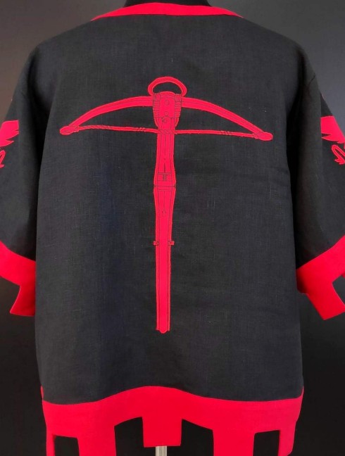 Black and red knight tabard with griffins and crossbow Tabards