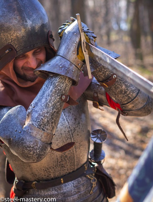 KNIGHT PLATE ARMS AND SHOULDERS OF XIV CENTURY Spaulders