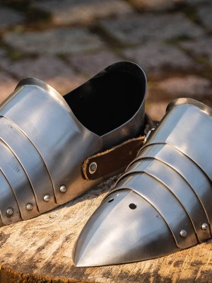 PLATE SABATONS FOR MODERN SWORD FENCING 