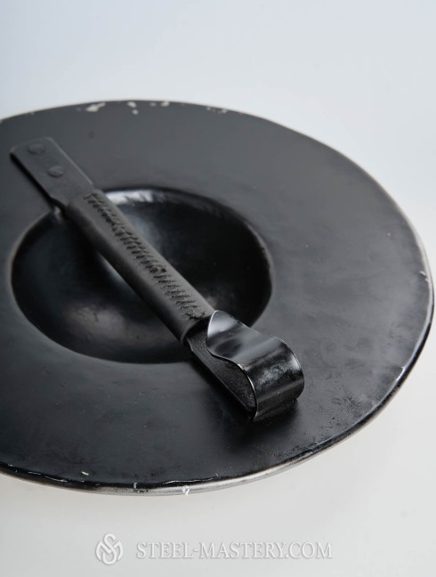 MEDIEVAL STEEL SHIELD BUCKLER  Escudos