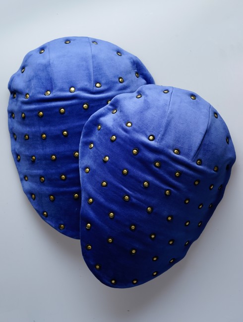 COVERED SEGMENTED SPAULDERS Brigandines