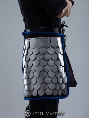 Scale skirt, part of steel scale armor Schuppenpanzer und Platten