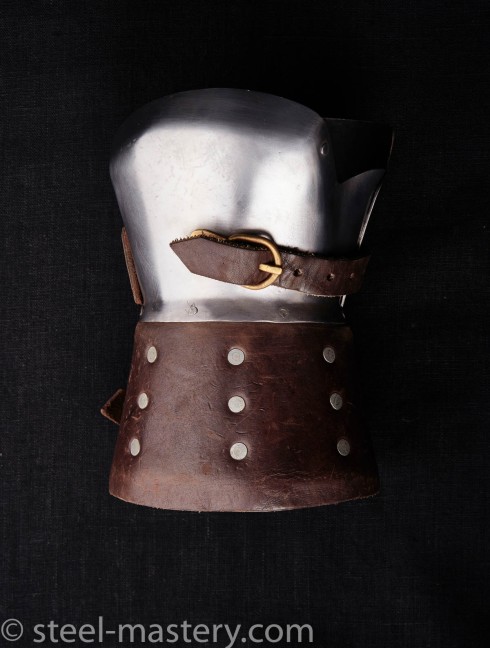 BUCKLER GLOVE 
