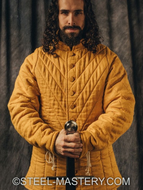 GAMBESON AND CHAUSSES FENCING SET Ensembles d'armures gambisonnées