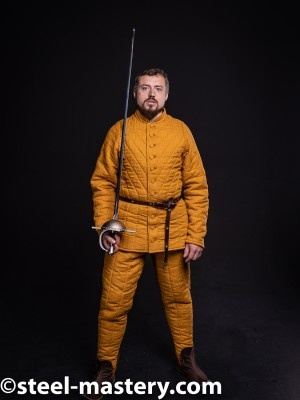 GAMBESON AND CHAUSSES FENCING SET