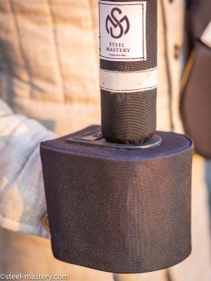 Hand protection "Box" Finger- und Panzerhandschuhe aus Metall