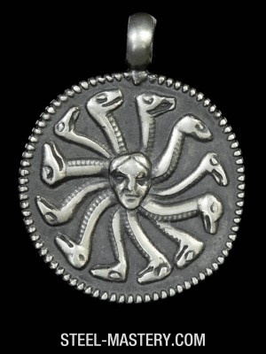 Solar pendant