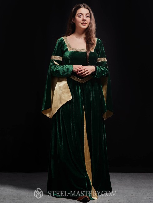 Royal medieval dress Women's dresses