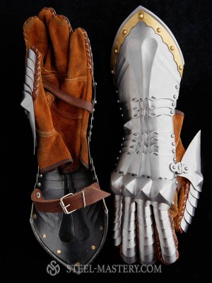 Finger steel gauntlets  Ready to ship