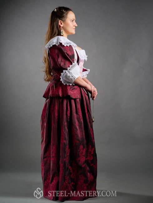 French Dress with Virago Sleeves, early XVIIth century  Anciennes catégories