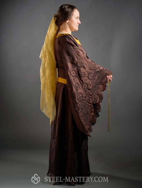 Medieval-inspired Elven Outfit Anciennes catégories