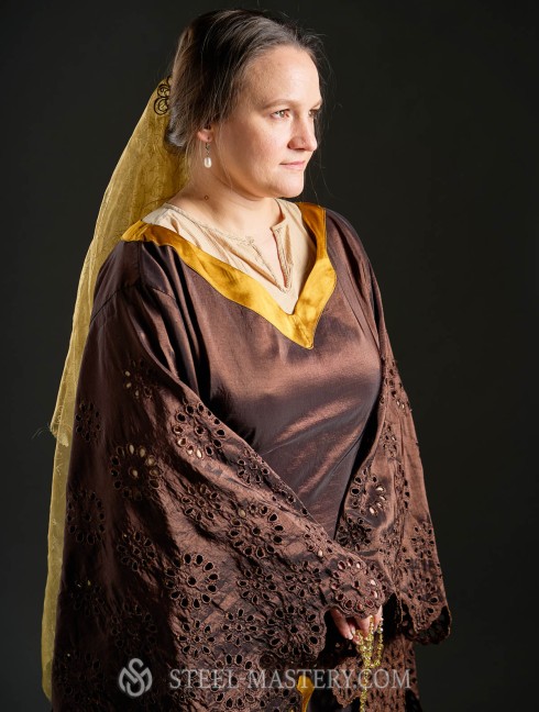 Medieval-inspired Elven Outfit Old categories