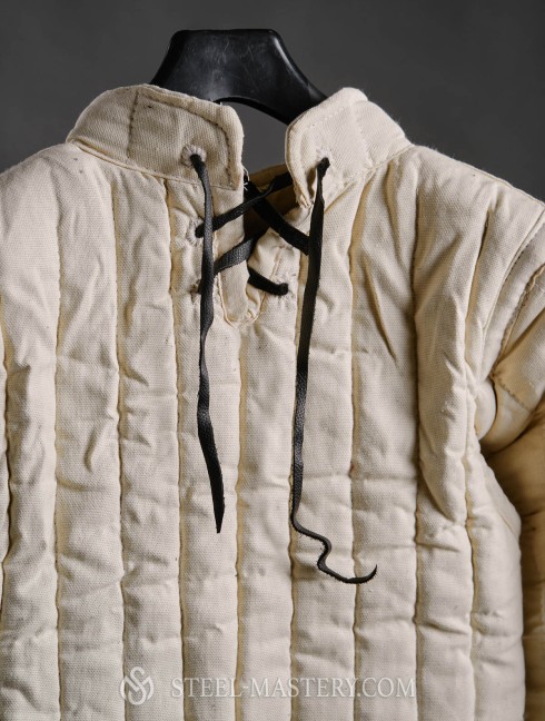 Uncolored closed-front gambeson, XS