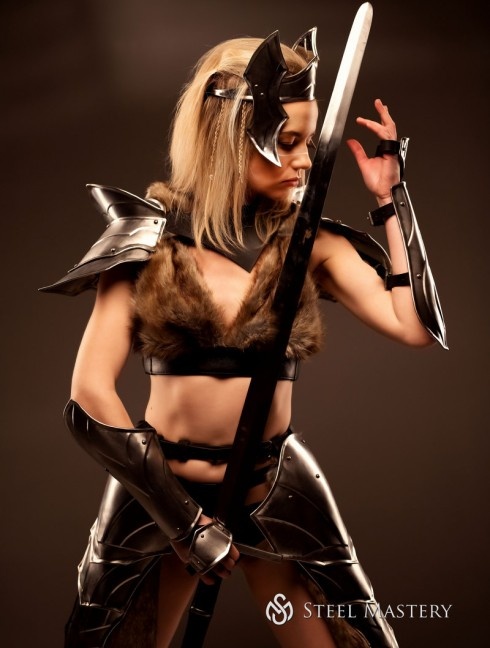 Warrior lady princess of battle fantasy set Armadura de placas