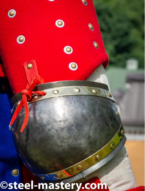 Steel armour set - elbow caps and kneecaps  Nouvelles catégories