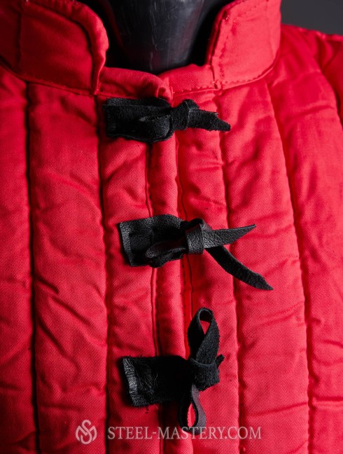 Women’s gambeson bright red, XS-size Ready padded armour