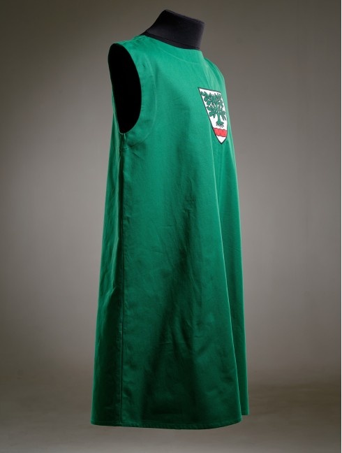 Sleevles green tabard with oak tree  Alte Kategorien