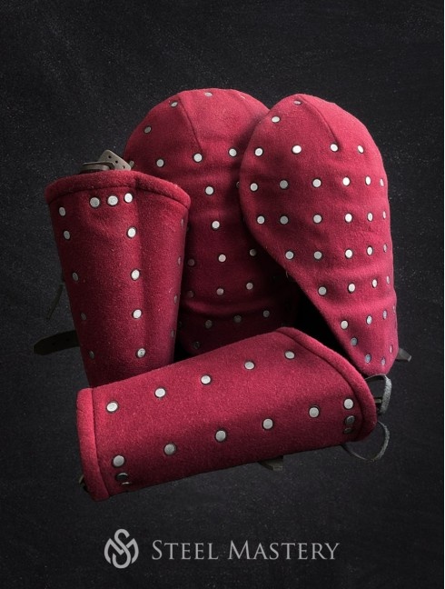 Brigandine spaulders and bracers set Vecchie categorie