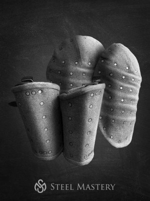 Brigandine spaulders and bracers set grey Alte Kategorien