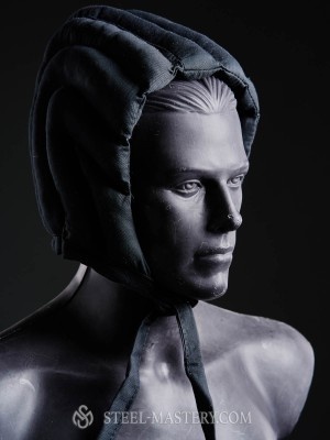 Black padded cotton cap 