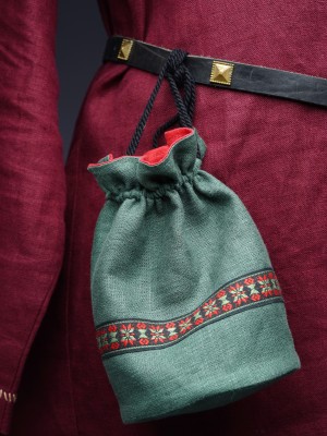 Drawstring medieval pouch