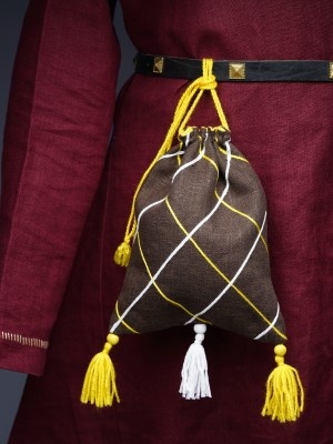 Medieval handbag with diamond decoration Bolsos