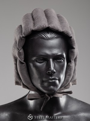 Padded grey cap for helmet