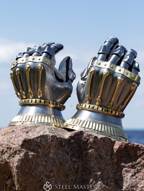 Milano Hourglass Gauntlets 1370-1390 years Plattenrüstungen