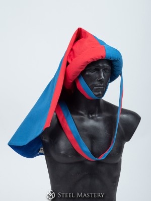 Red and blue chaperon 