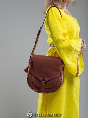 Enchanting Leather Shoulder Bag