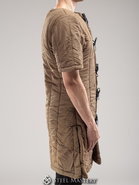 Short sleeve cotton gambeson S size in stock Armadura acolchada preparada