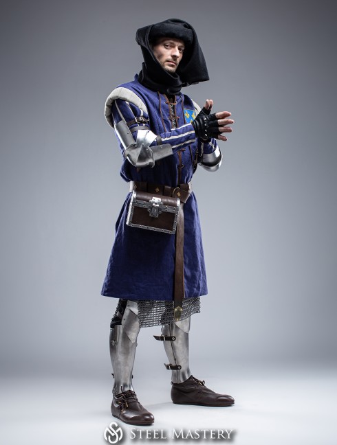 Vernon Roche's Blue Stripes Combat Gambeson (world of "The Witcher 3: Wild Hunt) Old categories