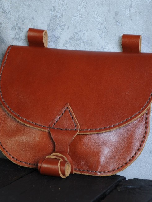 Leather bag with valve Borse
